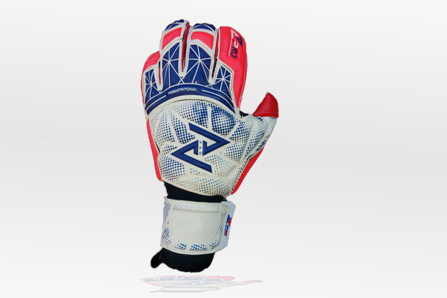 Goalkeeper gloves how to take care of them ZPro Futbol® goalkeeping