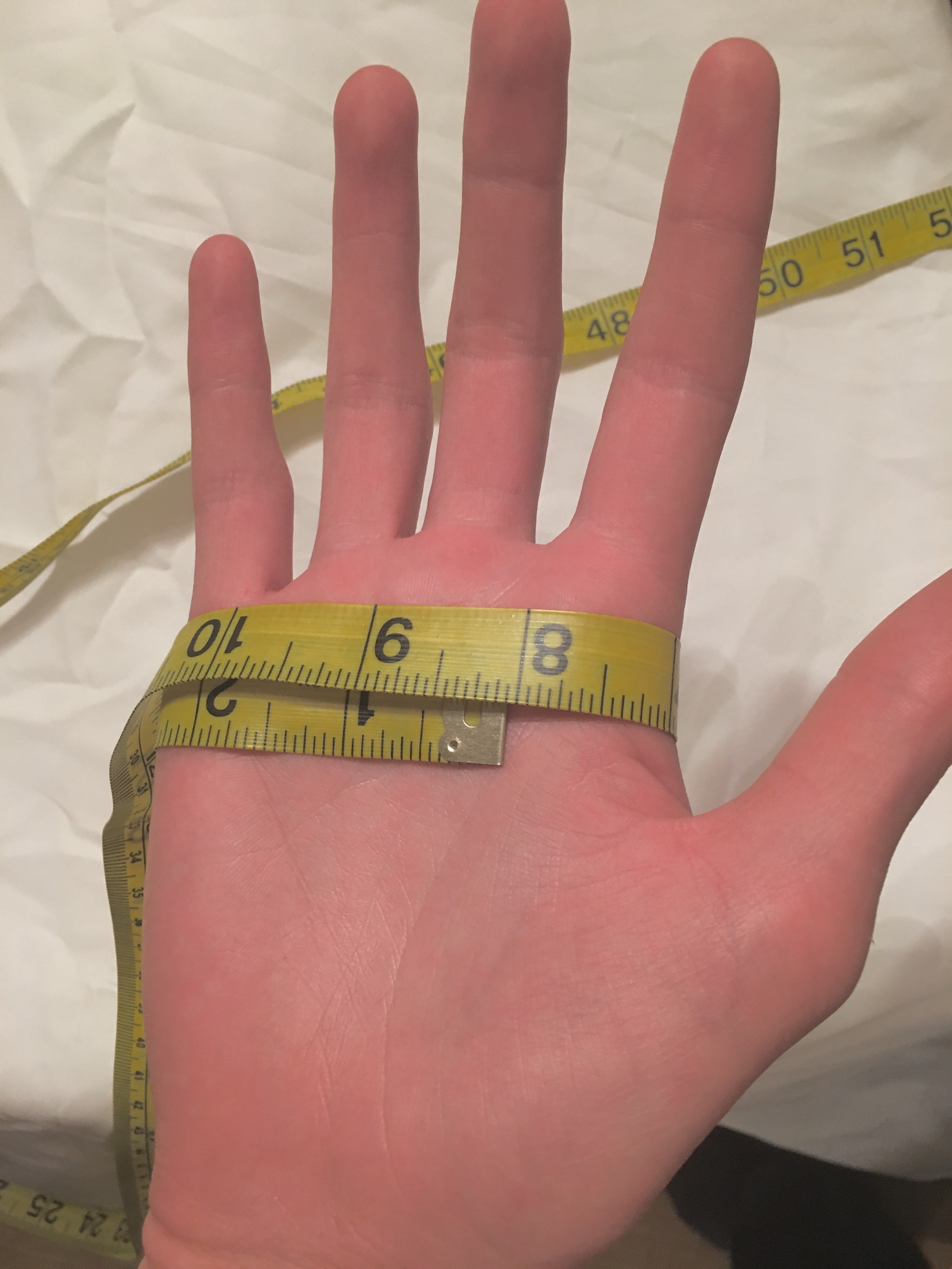 Goalkeeper gloves correct sizes ZPro Futbol goalkeeping